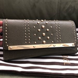 Henri Bendel Olive Green Pebbled Leather Wallet